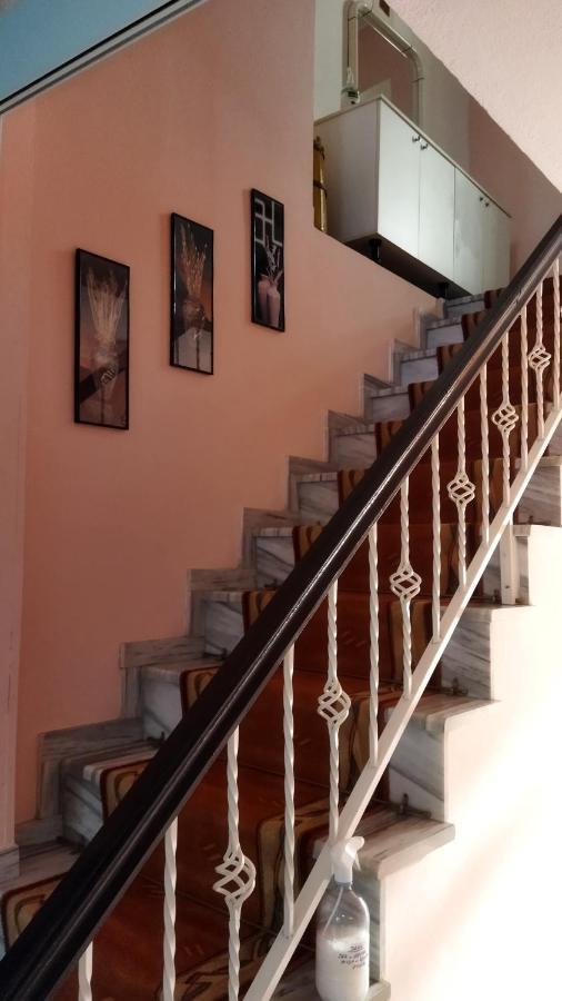 New Apartament Πόγραδετς Εξωτερικό φωτογραφία